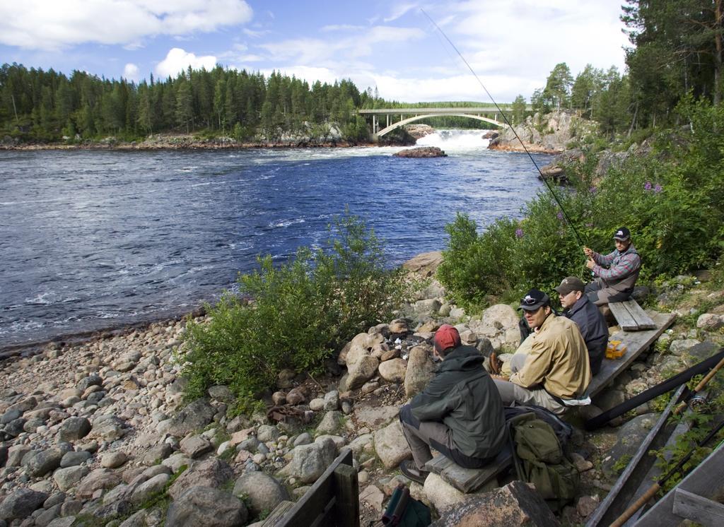 Jockfall Fishing And Activities - Oeverkalix Exterior photo